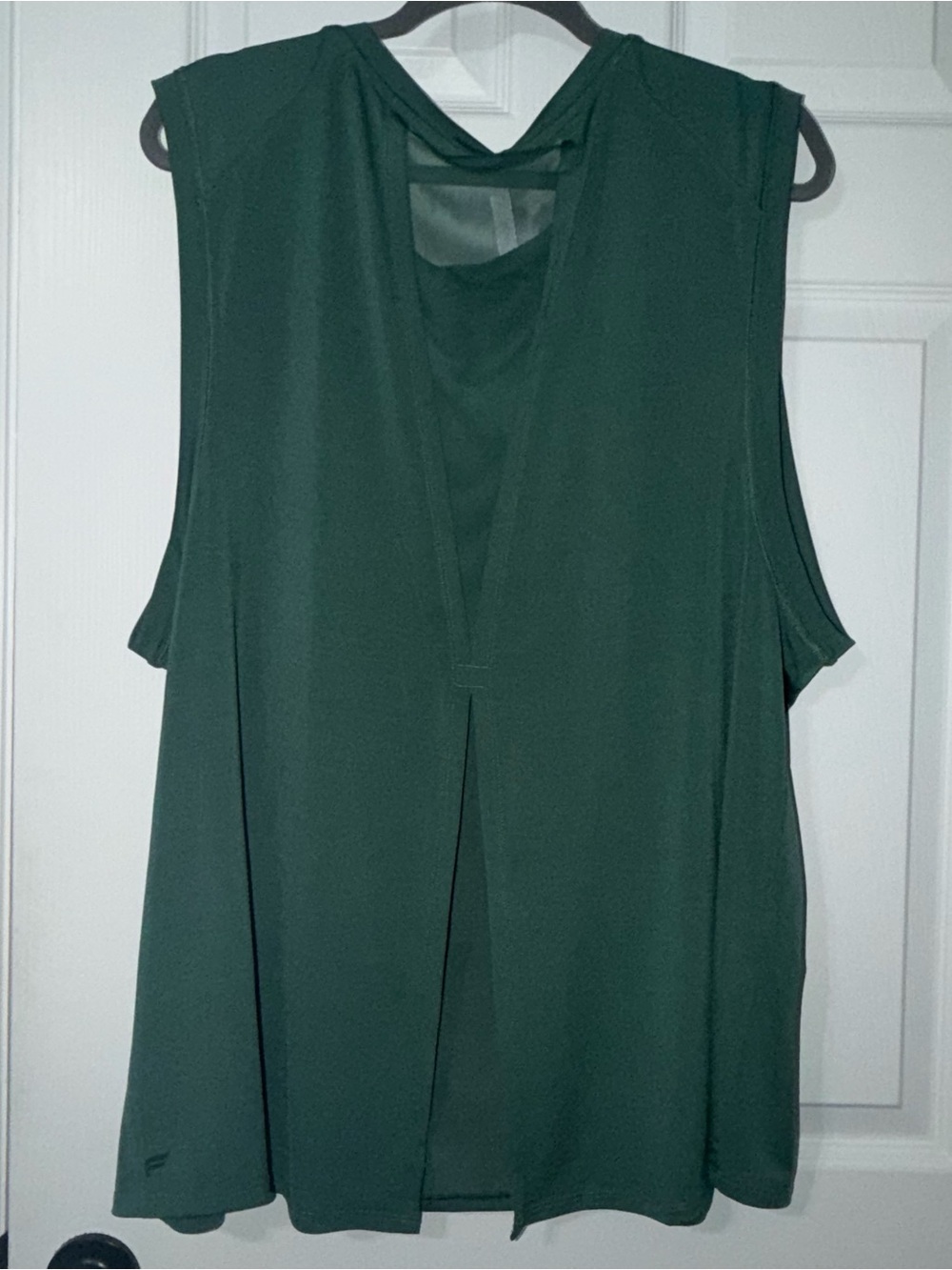 NWT Fabletics Monet V-Back Tie Tank Sycamore Size 1X - Picture 5 of 8